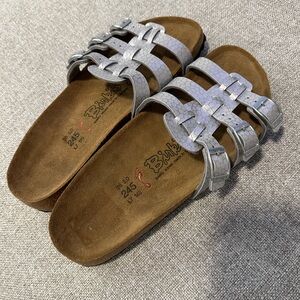 Birki Birkenstock “Xenia” silver sandals